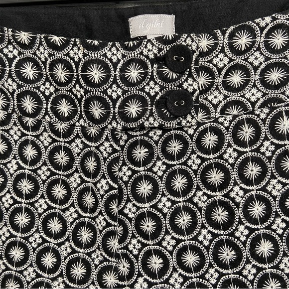 il Gilet / Black & White Embroidered Linen Blend Bermuda Shorts Size 10 - Picture 3 of 9